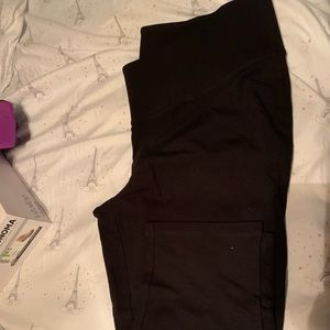 Lane Bryant Livi Active Capri Legging